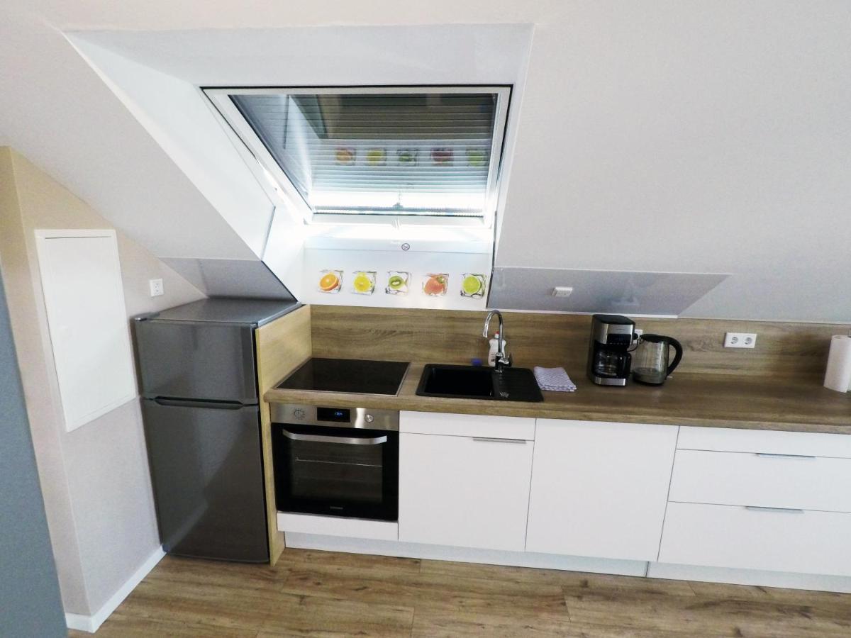 -Neubau- 30Qm Dach-Apartment Fulda Luaran gambar