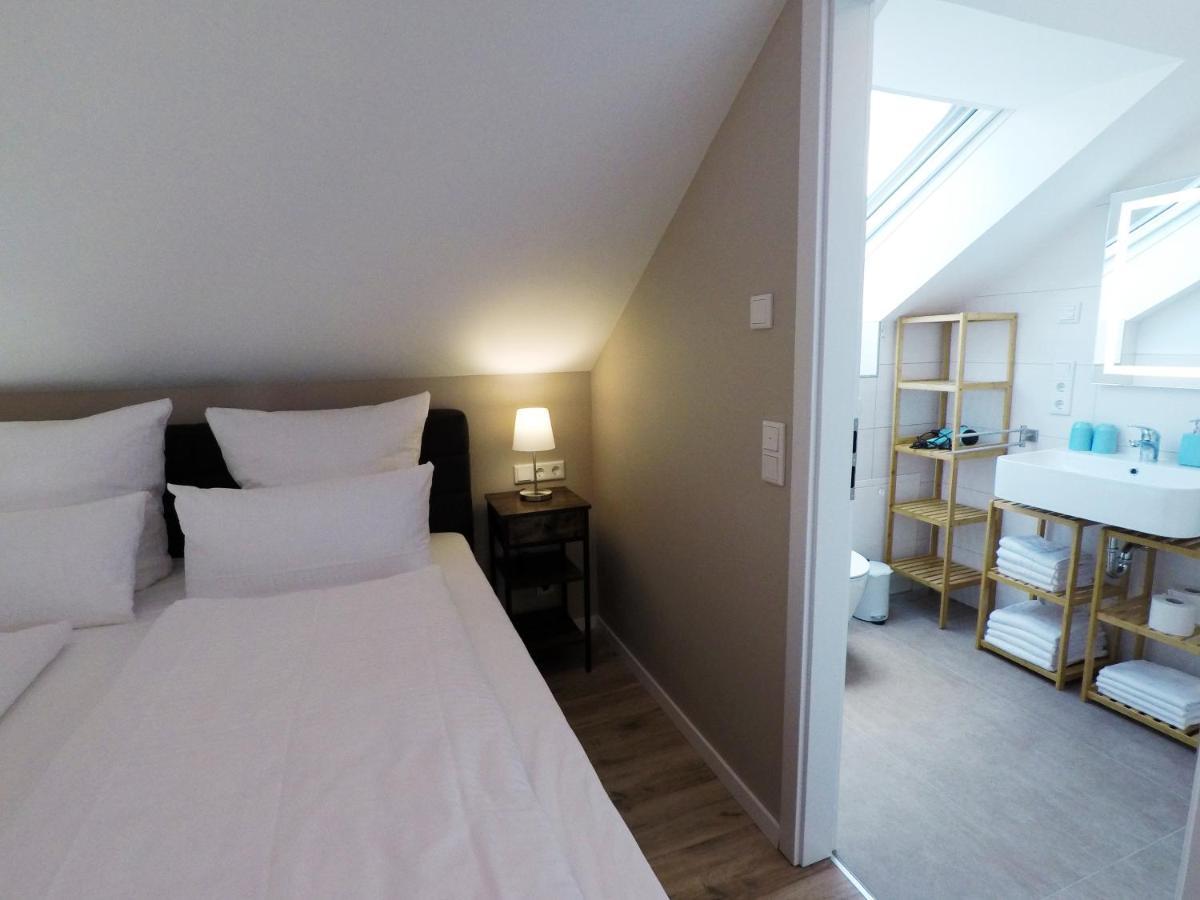 -Neubau- 30Qm Dach-Apartment Fulda Luaran gambar