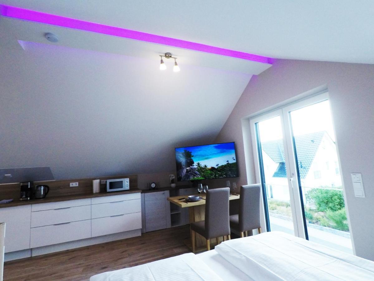 -Neubau- 30Qm Dach-Apartment Fulda Luaran gambar