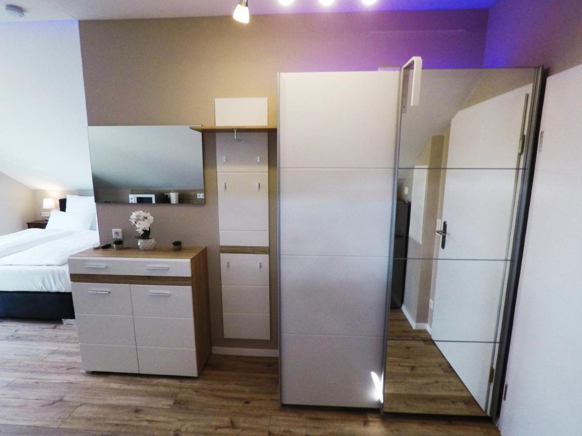 -Neubau- 30Qm Dach-Apartment Fulda Luaran gambar